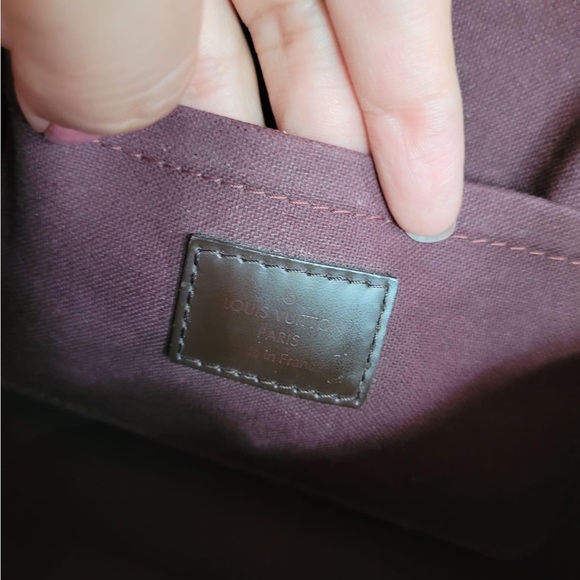 🔥FAVORITE PM Damier Ebene🔥 Auth Louis Vuitton Pochette Favorite Crossbody Bag - Picture 15 of 17